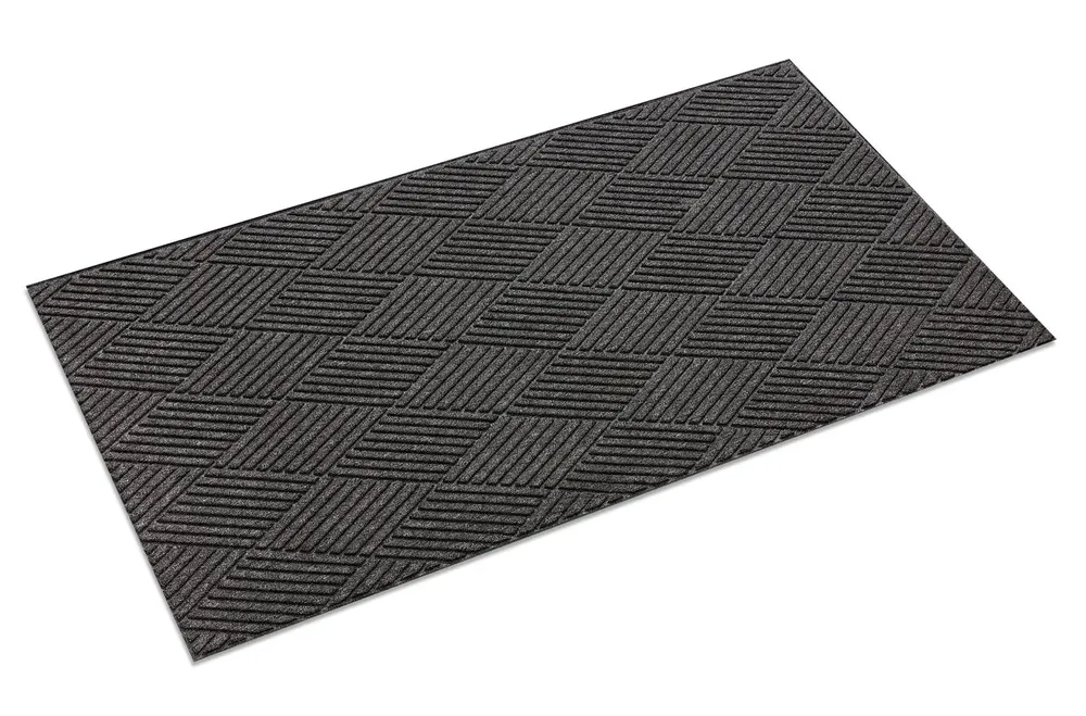 Charcoal diamond-pattern doormat with a rubber border